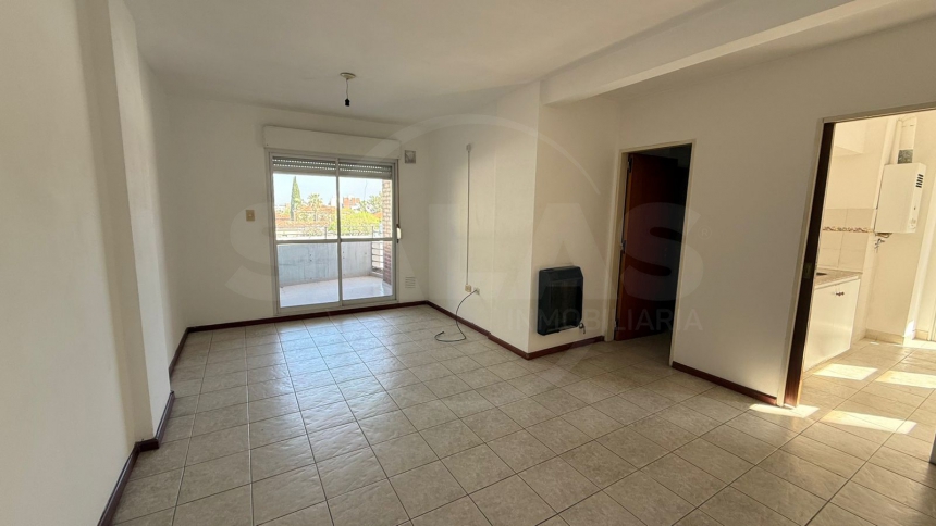 1 de Mayo 2200 (Centro )