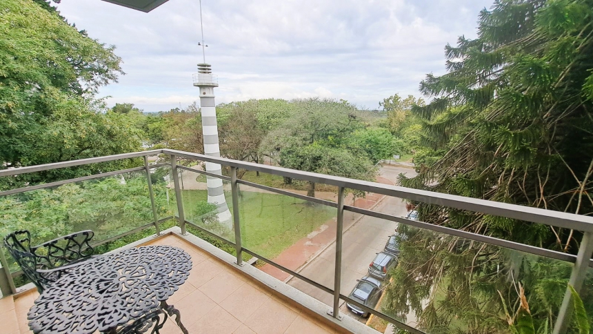 San Jeronimo y Uruguay (Sur )