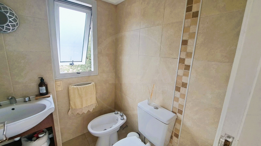 San Jeronimo y Uruguay (Sur )