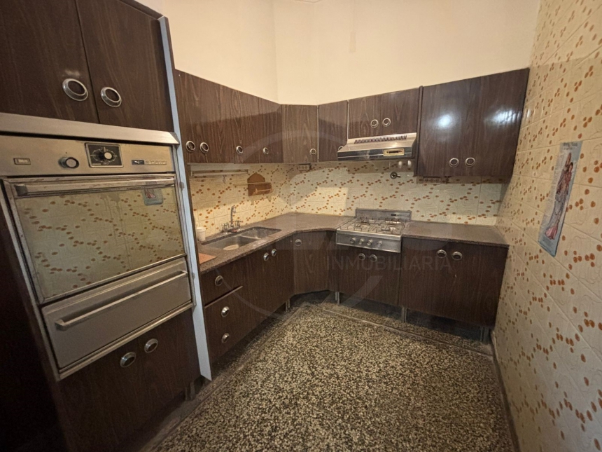 Sarmiento 3600 (Candioti )