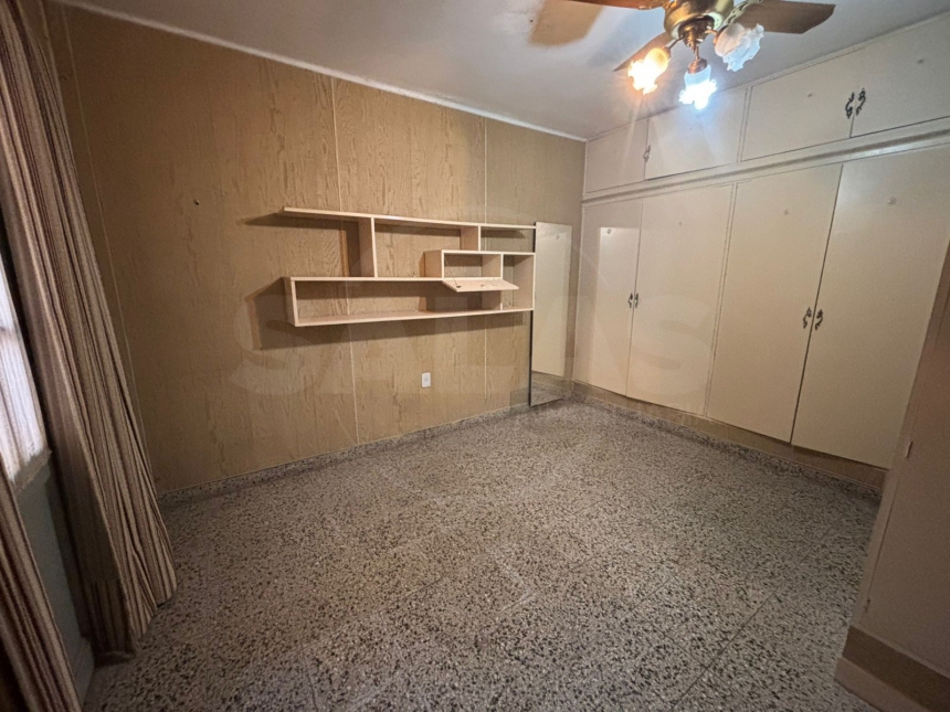 Sarmiento 3600 (Candioti )