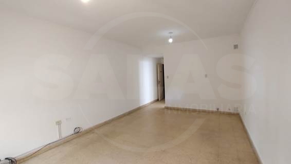 Francia y Moreno  (Centro )