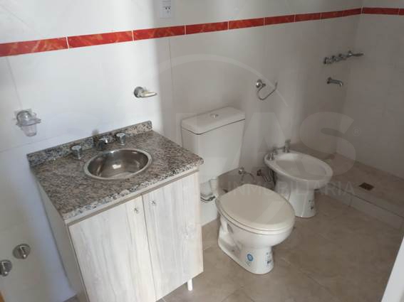 Córdoba 1400 (Candioti )