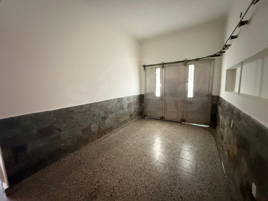 Gobernador Freyre 4700 (Barranquitas )