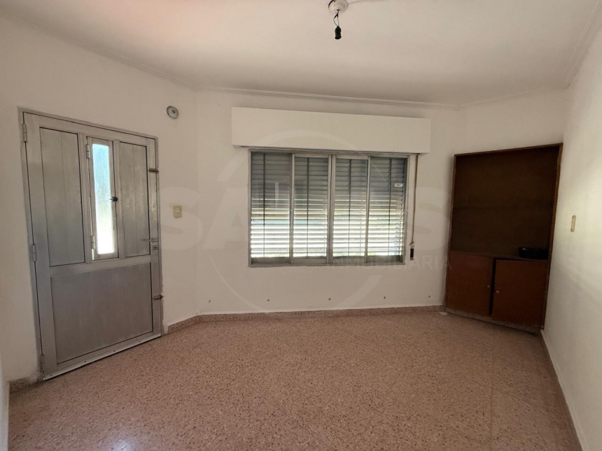 Gobernador Freyre 4700 (Barranquitas )