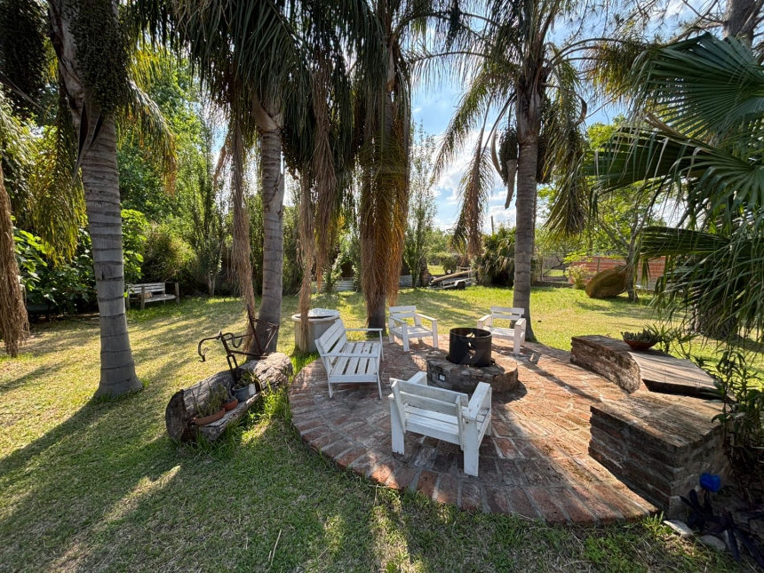 Canillita y Felipe Caíto (Colastiné / Leyes )