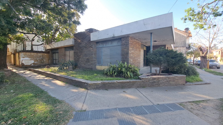 Marcial Candioti y Santa Maria de Oro (Candioti )