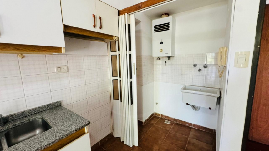 Bv. Galvez 1800 (Candioti )