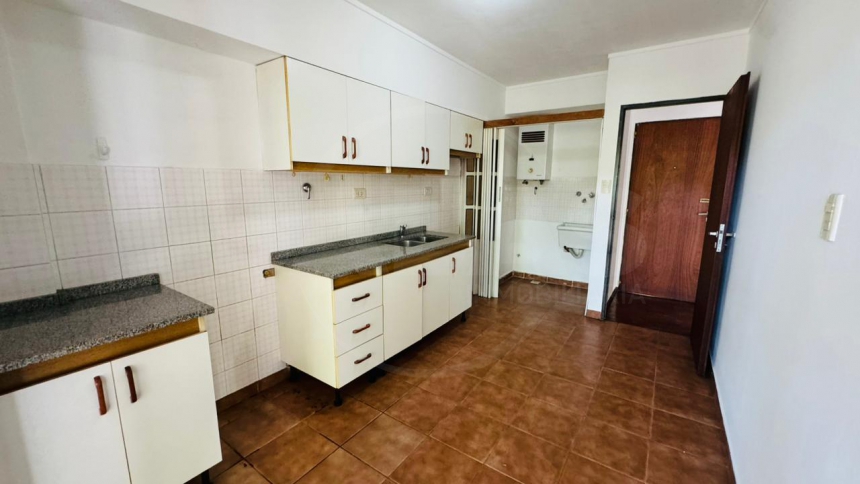 Bv. Galvez 1800 (Candioti )