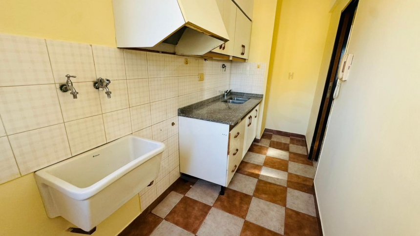 Bv. Galvez 1800 (Candioti )