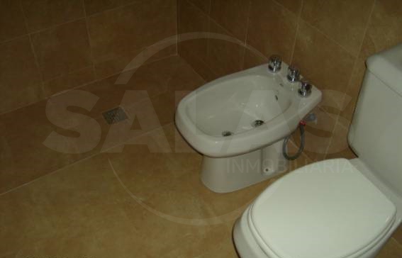 1 de Mayo 2100 (Centro )