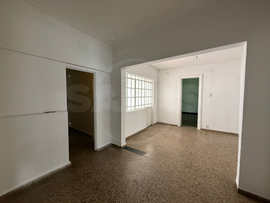 Av. Freyre 3200 (Centro )