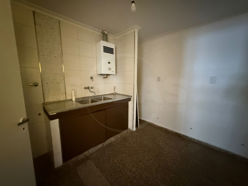 Av. Freyre 3200 (Centro )