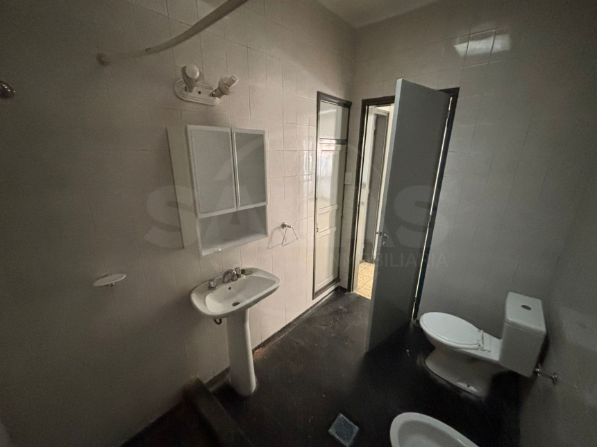 Gutiérrez 2500 (Escalante )