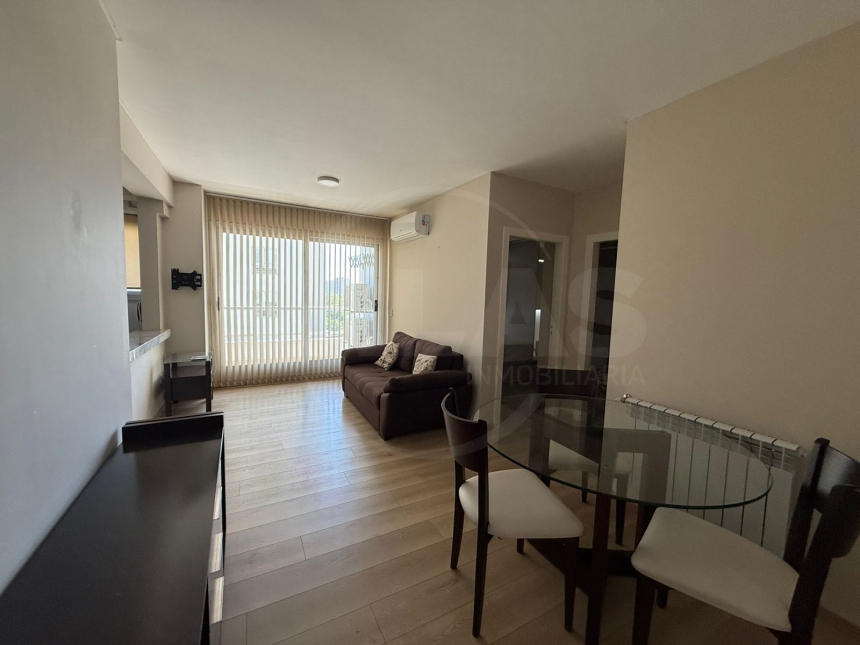 Bv. Pellgrini 2400 (Centro )