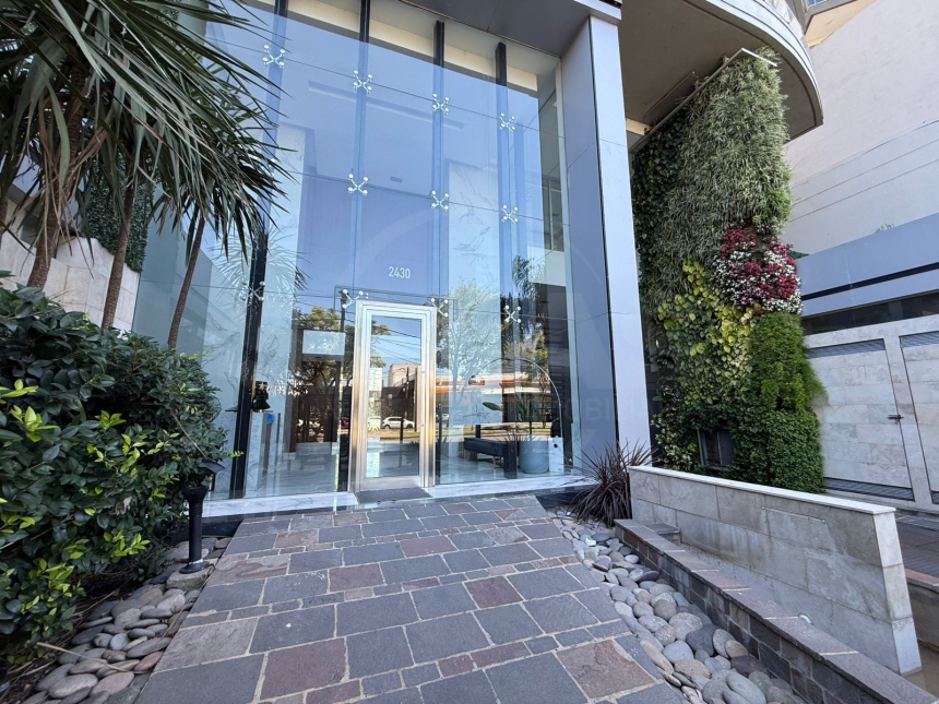 Bv. Pellgrini 2400 (Centro )