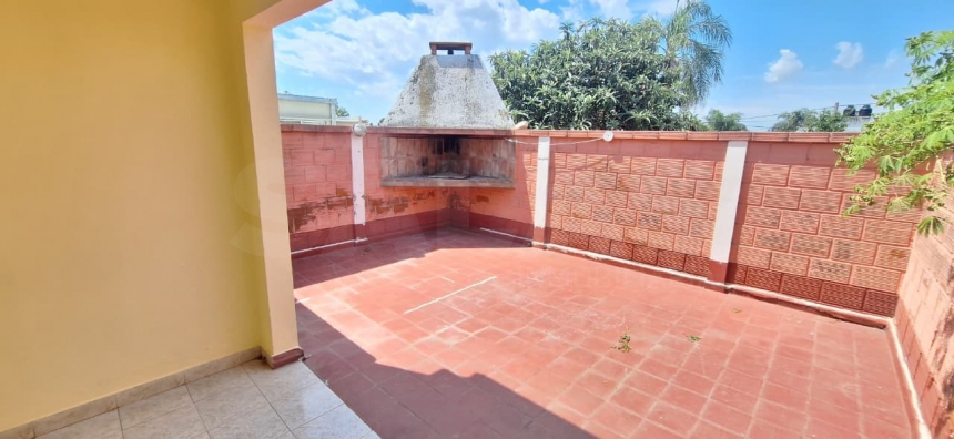 Castelli 2000 (María Selva )