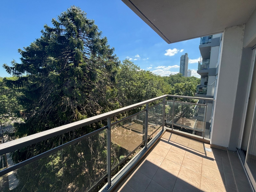 San Jeronimo y Uruguay (Sur )