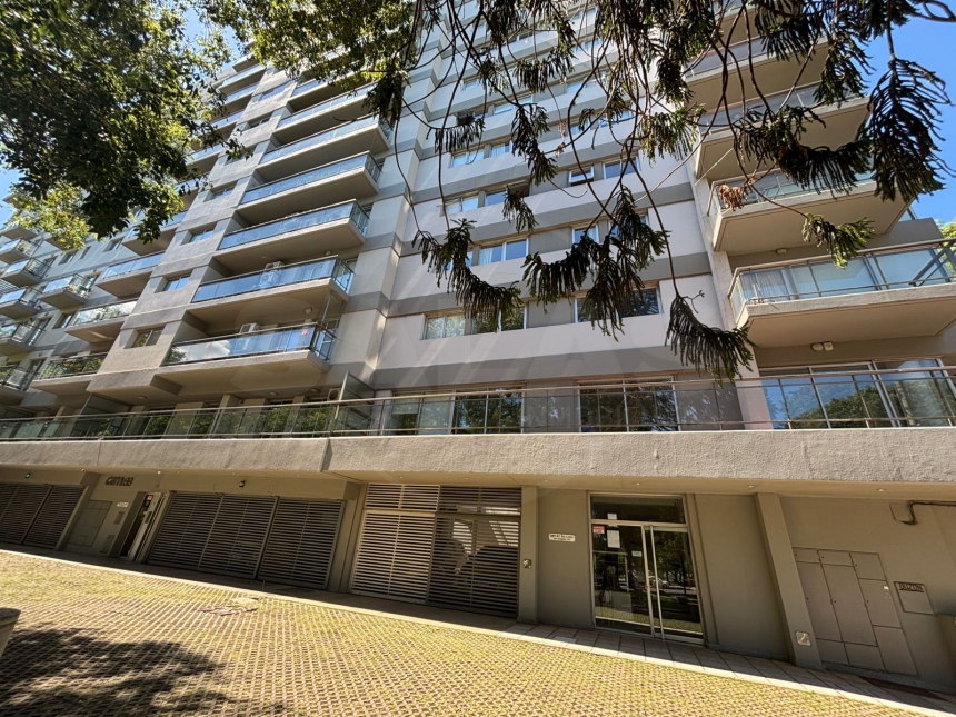 San Jeronimo y Uruguay (Sur )