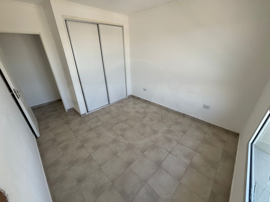 1 de Mayo 1000 (Sur )