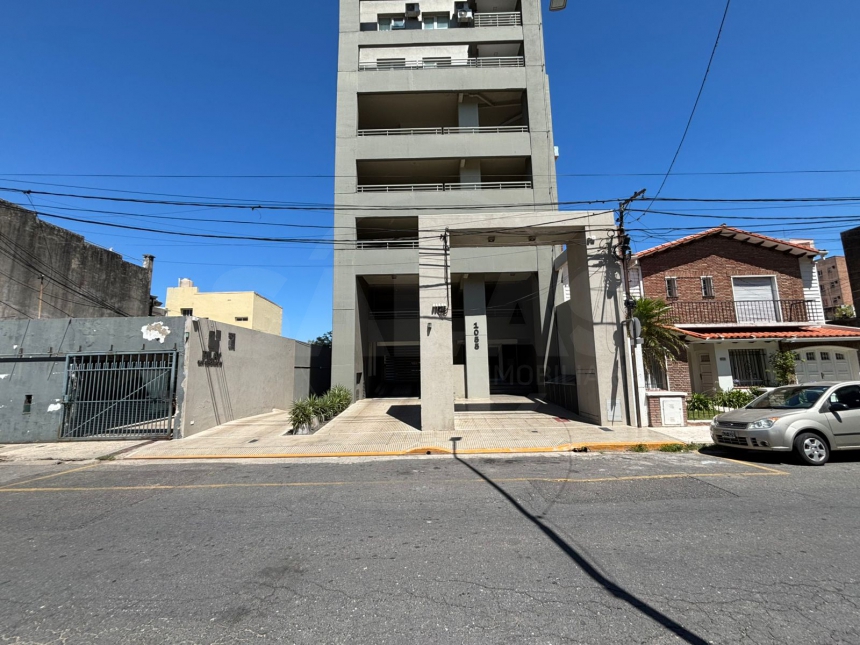 1 de Mayo 1000 (Sur )