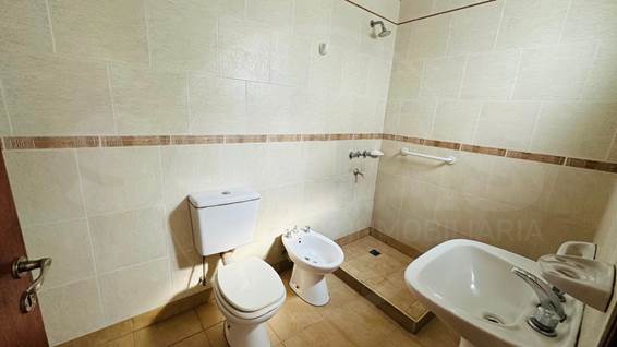 Cordoba y Necochea (Candioti )