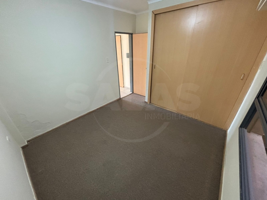 3 DE FEBRERO 3100 (Centro )