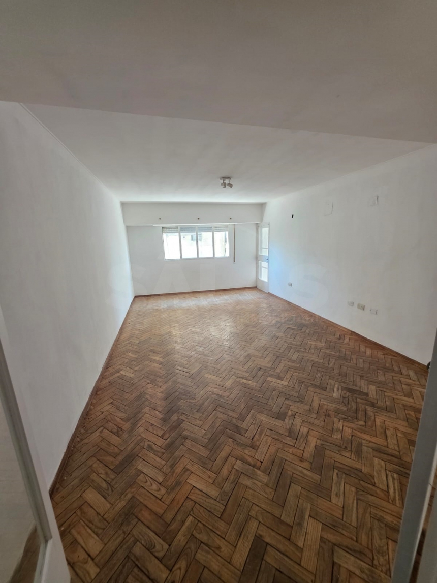 25 de Mayo 2400 (Centro )