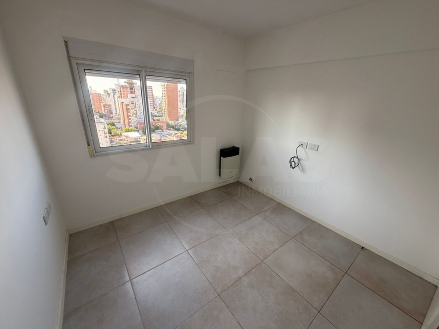 4 de Enero 3400 (Centro )