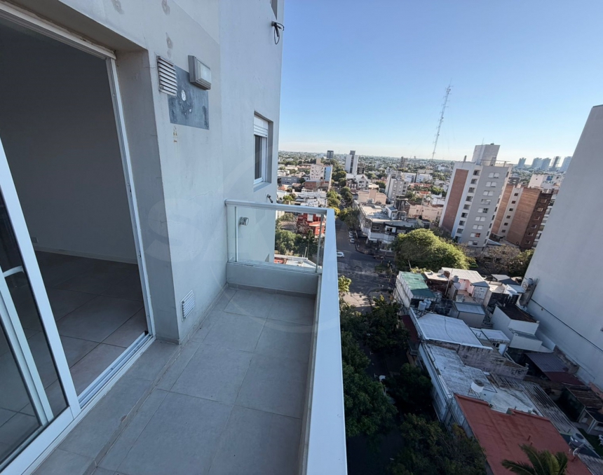 4 de Enero 3400 (Centro )