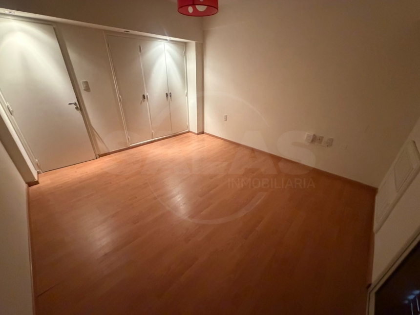 Tucumán 2700 (Centro )