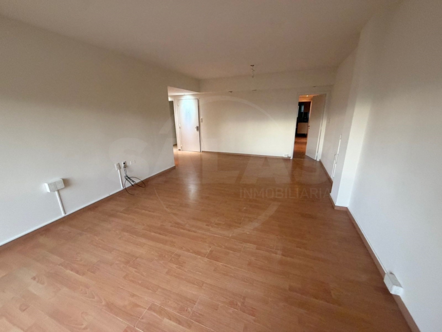 Tucumán 2700 (Centro )