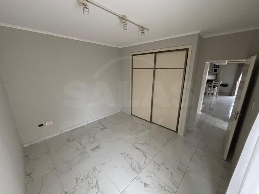 Suipacha y Francia (Centro )