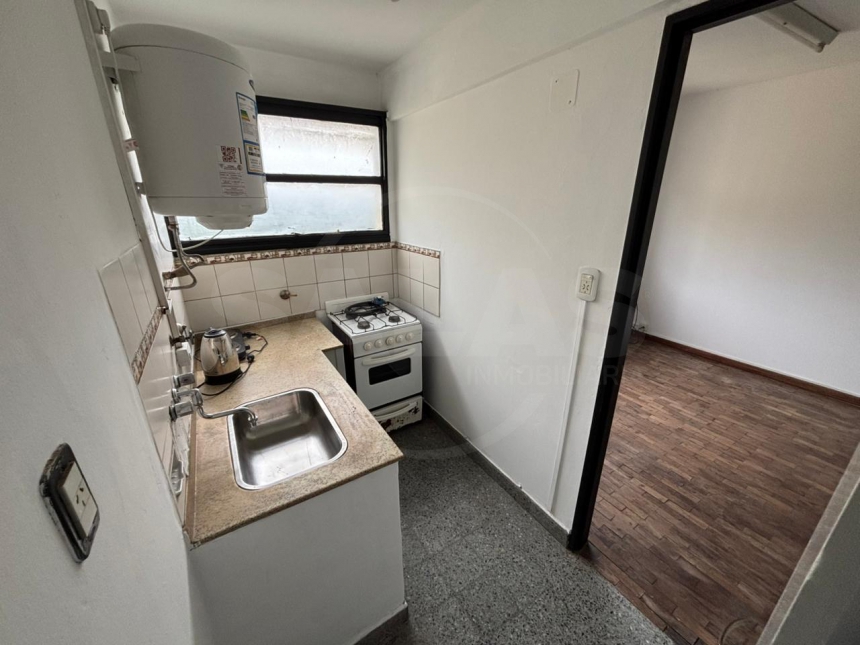 J.J. Paso 2900 (Sur )