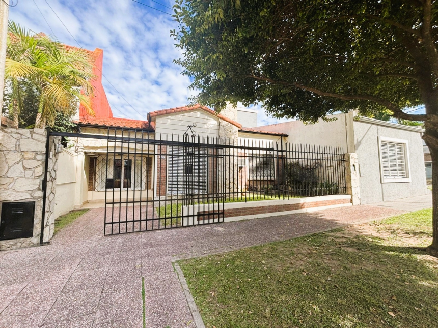 Juan del Campillo y Grand Bourg (Costanera Vieja )