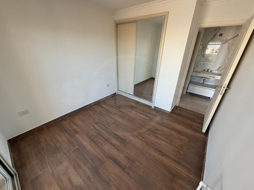 La rioja 2400 (Centro )