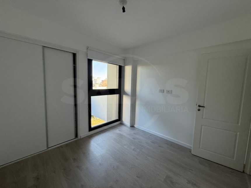 Castellanos 2300 (Candioti )