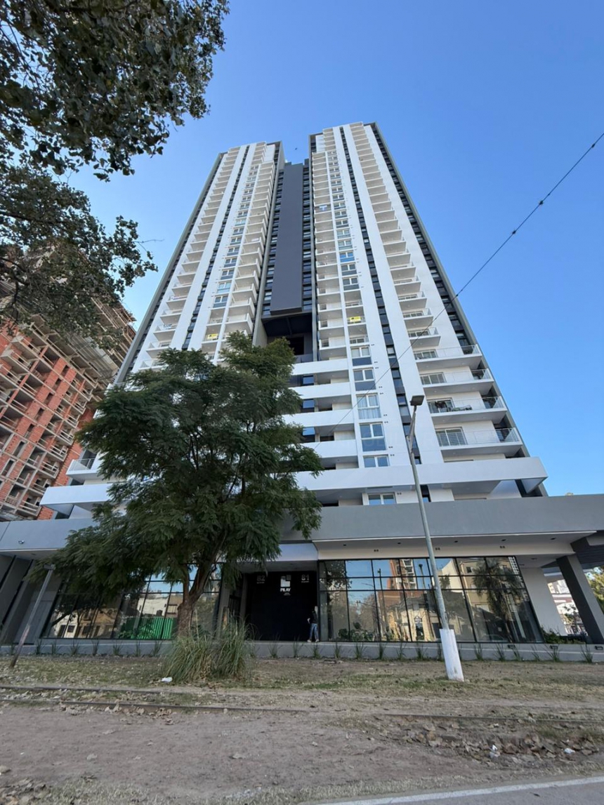 Castellanos 2300 (Candioti )