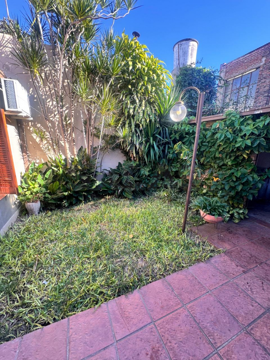 Uruguay 3200 (Sur )