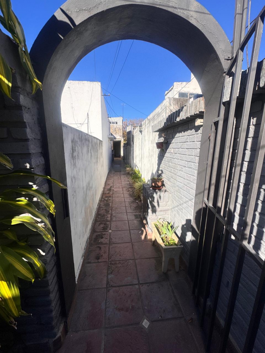 Uruguay 3200 (Sur )