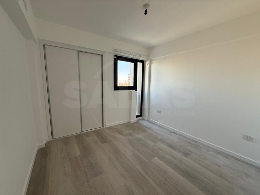Castellanos 2300 (Candioti )