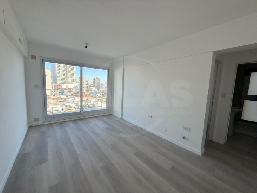 Castellanos 2300 (Candioti )