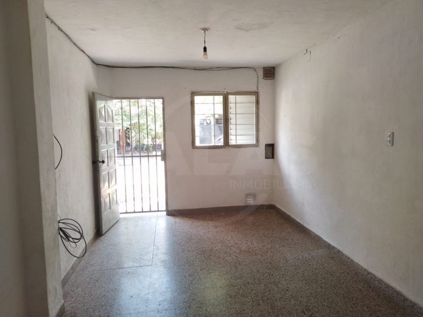 Las Heras 4300 (Candioti )