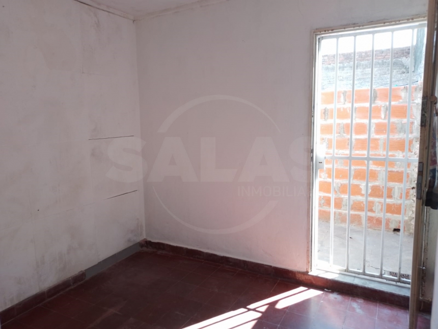 Las Heras 4300 (Candioti )