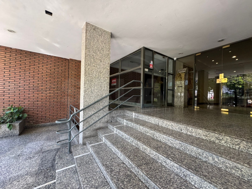 Pje Bustamante y Salta (Centro )