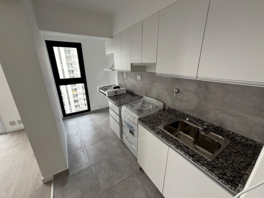 Castellanos 2300 (Candioti )