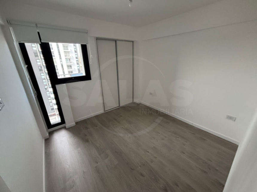 Castellanos 2300 (Candioti )