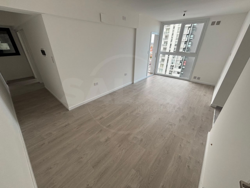 Castellanos 2300 (Candioti )