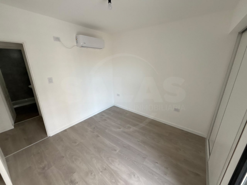 Castellanos 2300 (Candioti )