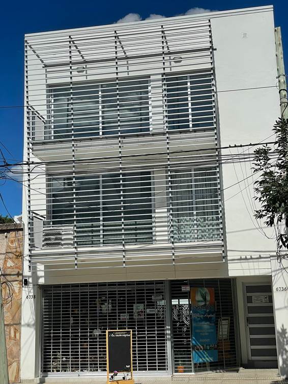 Rivadavia 6700 (María Selva )